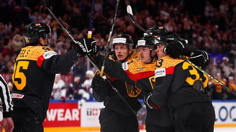 Eishockey Deutschland, Deutsche Eishockey  .